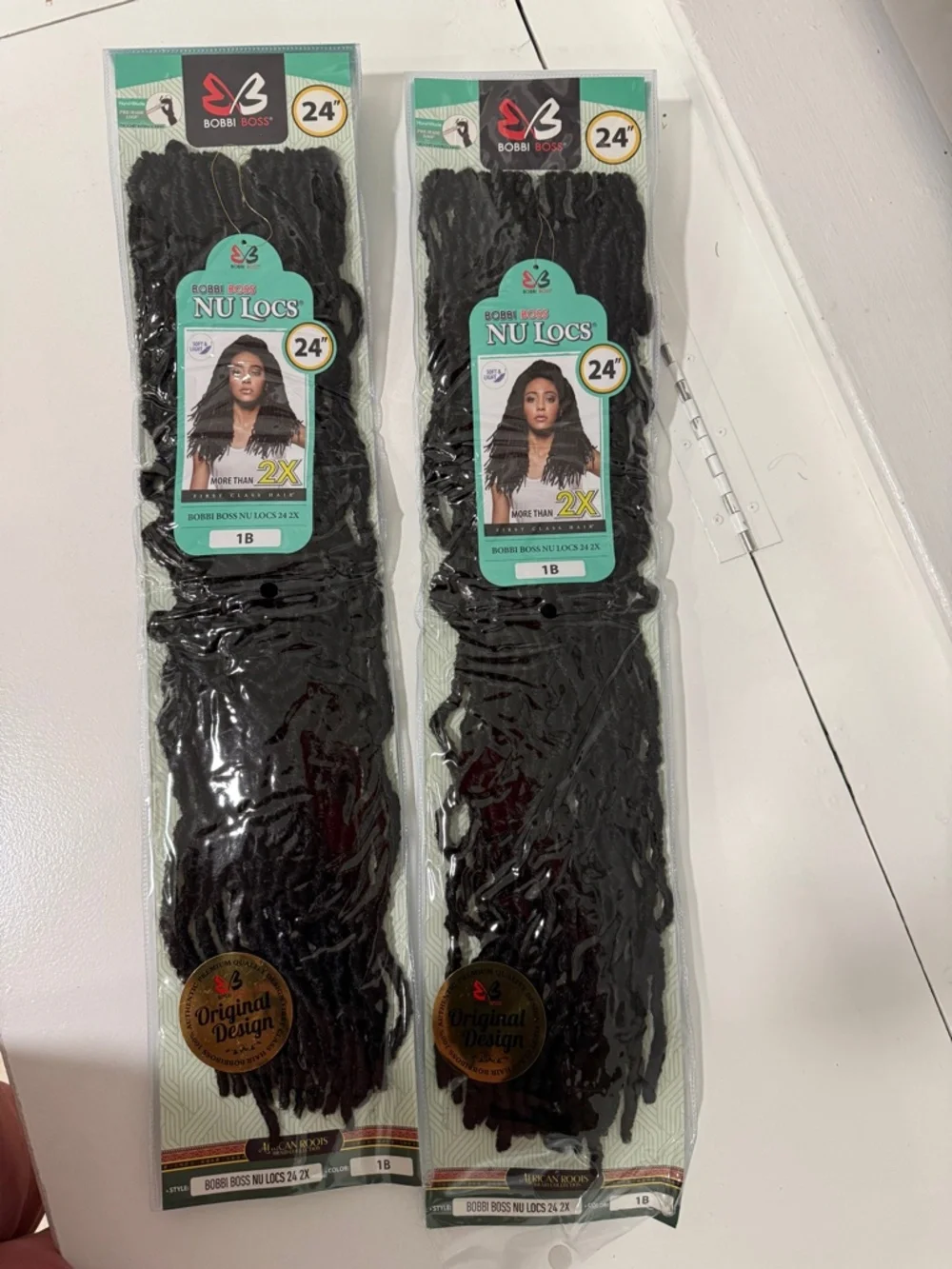 2 Packs of Extensions Locs